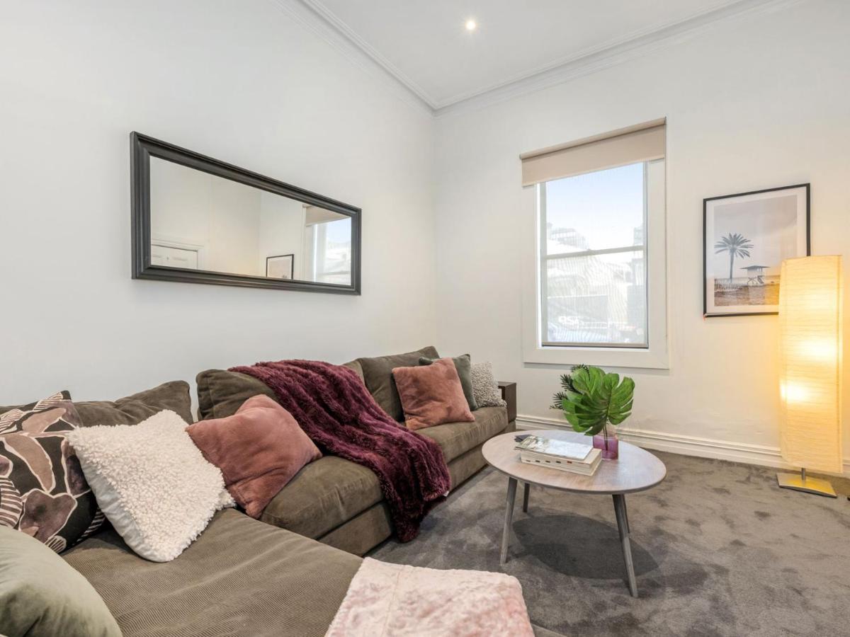 멜번 Walk To The Mcg & Aami Park - Free Late Checkout - Great Location & Backyard 빌라 외부 사진